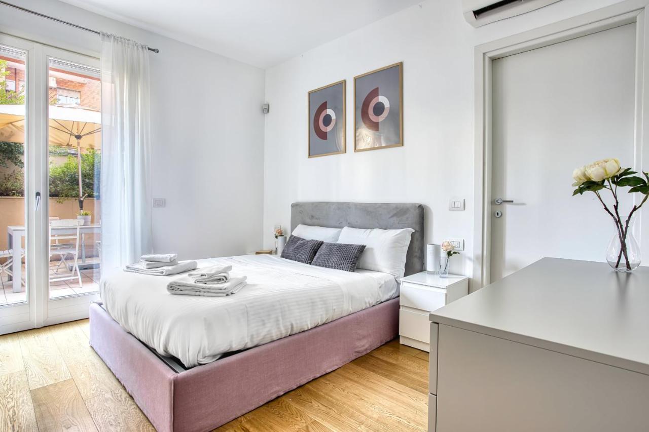 Appartement Island Near The Purple Line Milaan